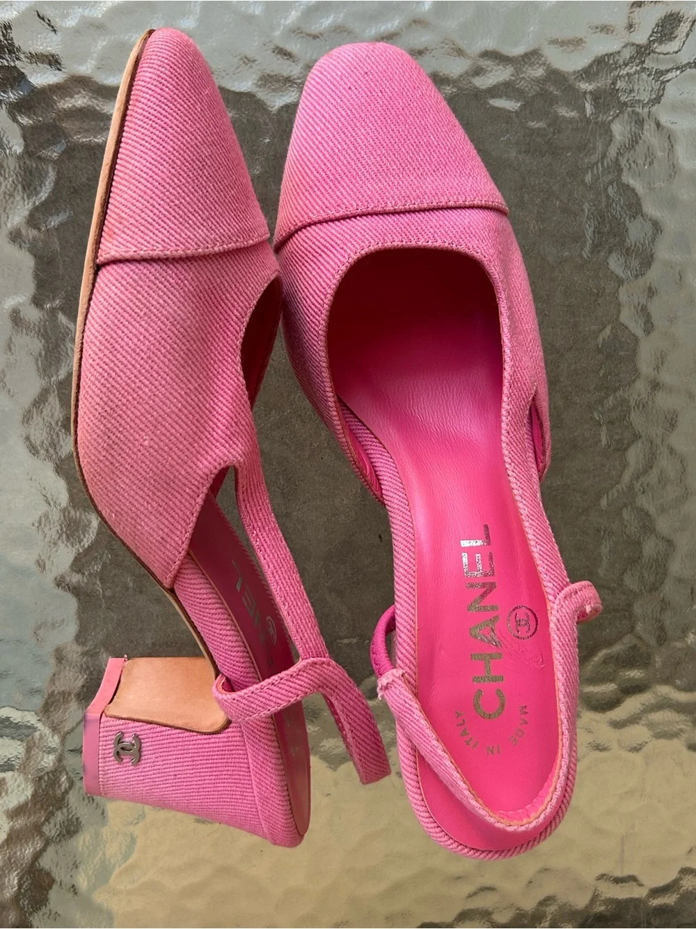 CHANEL Pink Denim CC Slingback Heels sz 37 US 6.5